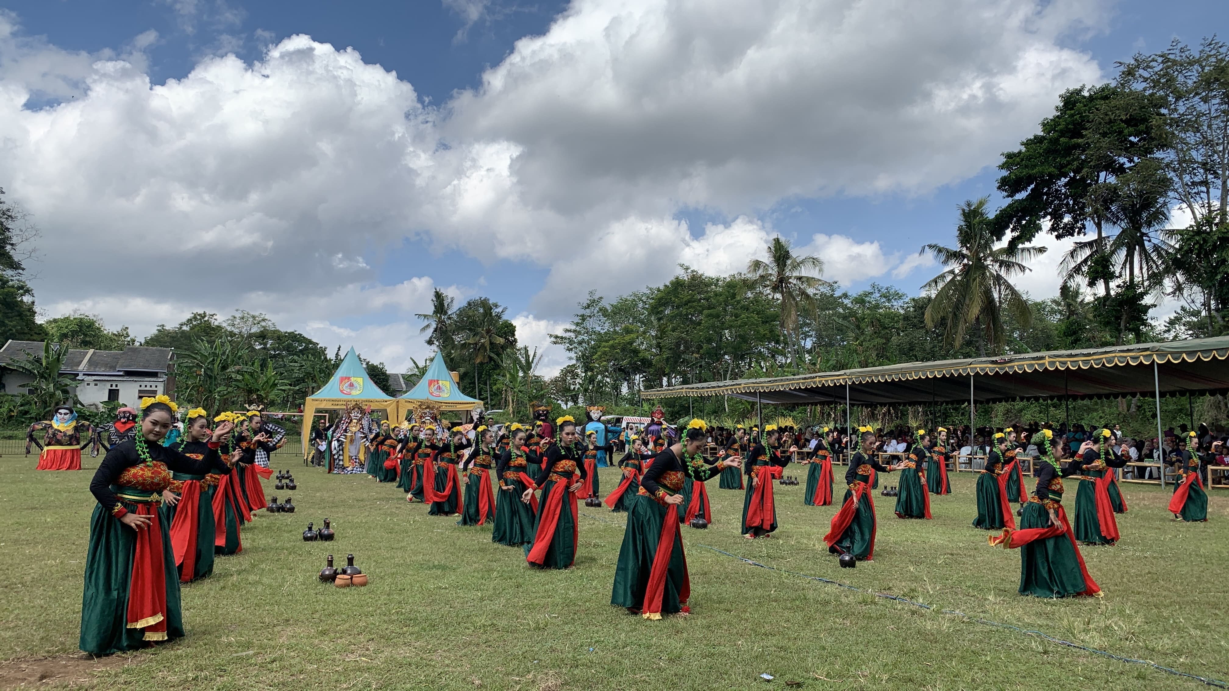 Tari Bedhoyo Manggala Hyang